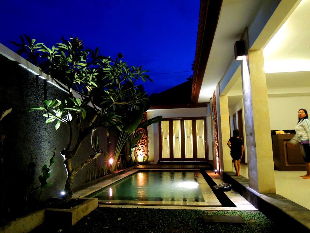 Jayastuti House Villa Ubud  Room photo