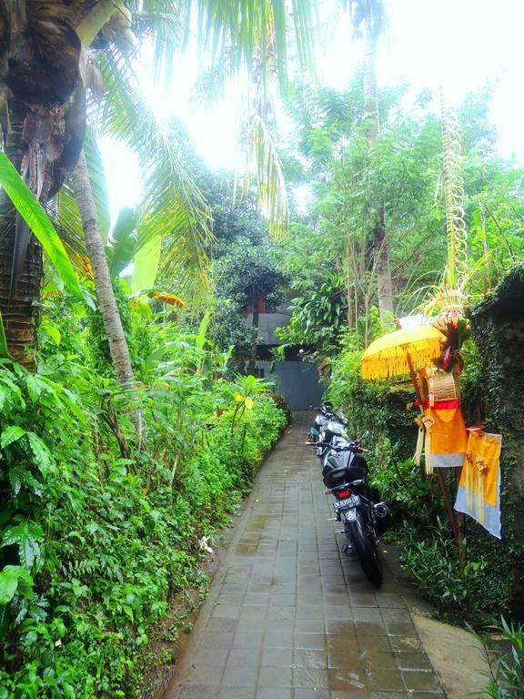 Jayastuti House Villa Ubud  Exterior photo